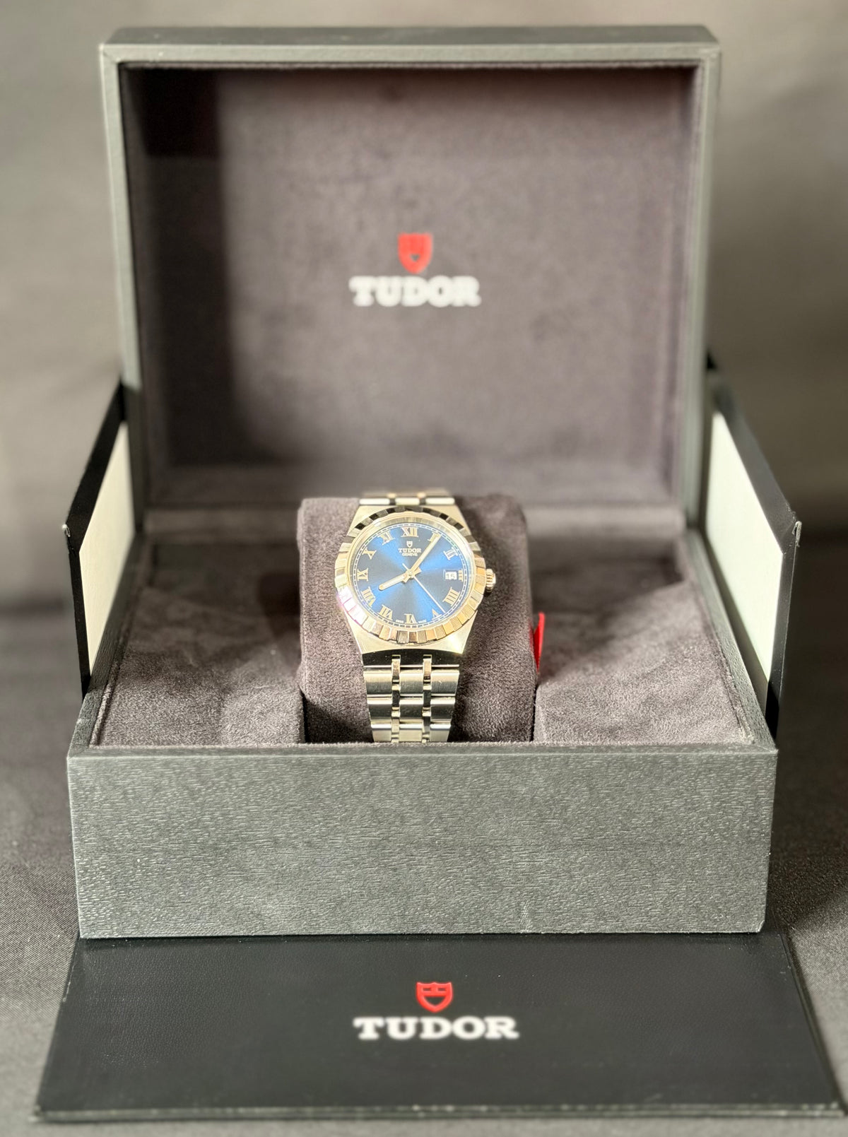 TUDOR Royal 28500 38mm Blue Dial Roman Date Steel Bracelet Full Set - 2022