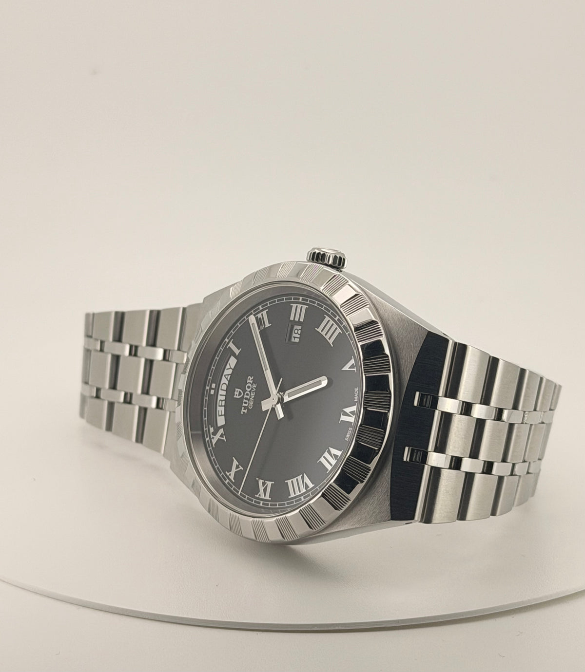 Tudor Royal Black Dial 2025 – Full Set, Box & Papers, 5-Year Tudor Warranty