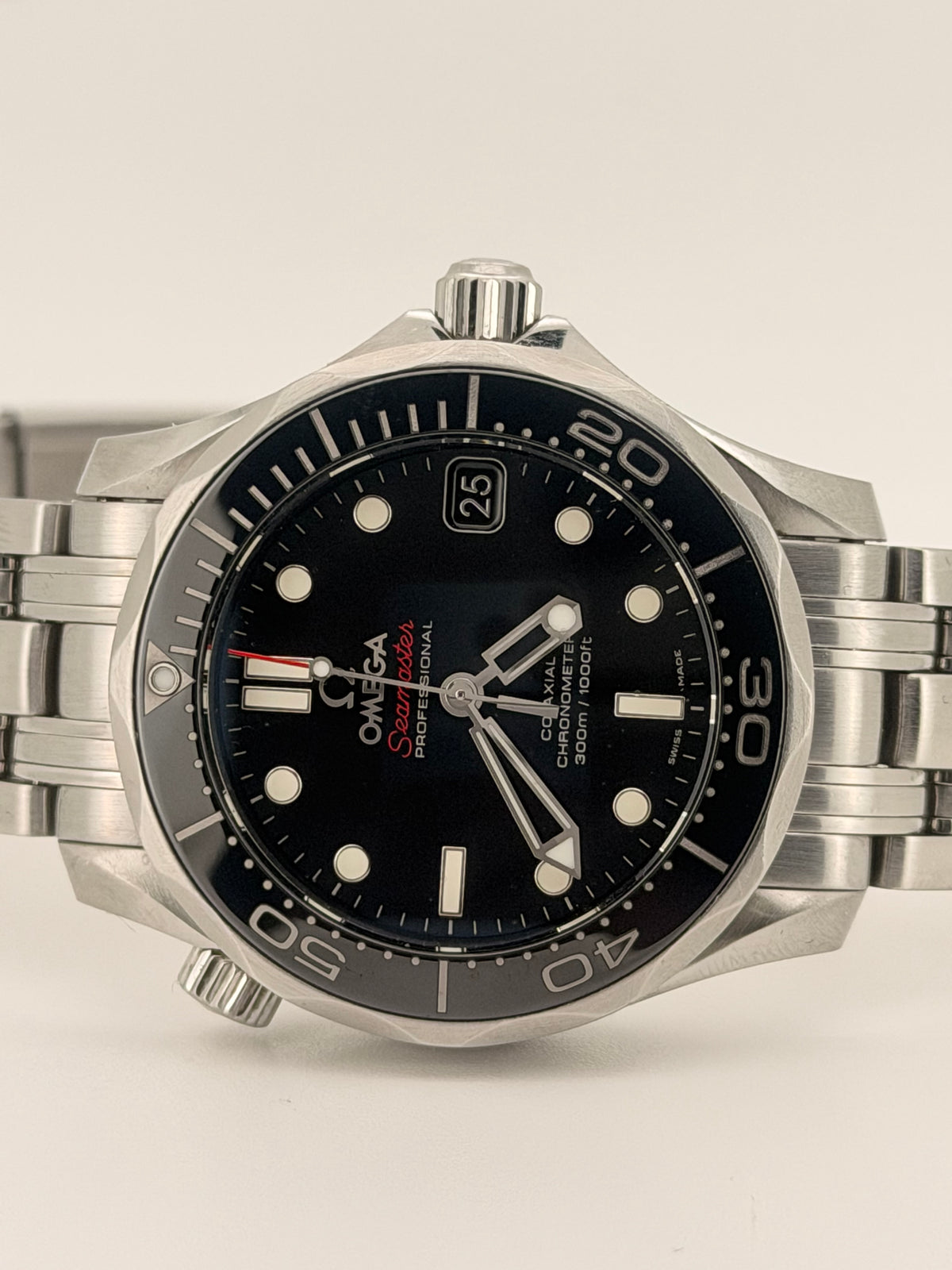Omega Seamaster Diver 300M 36mm Black Dial Automatic 212.30.36.20.01.002 Papers