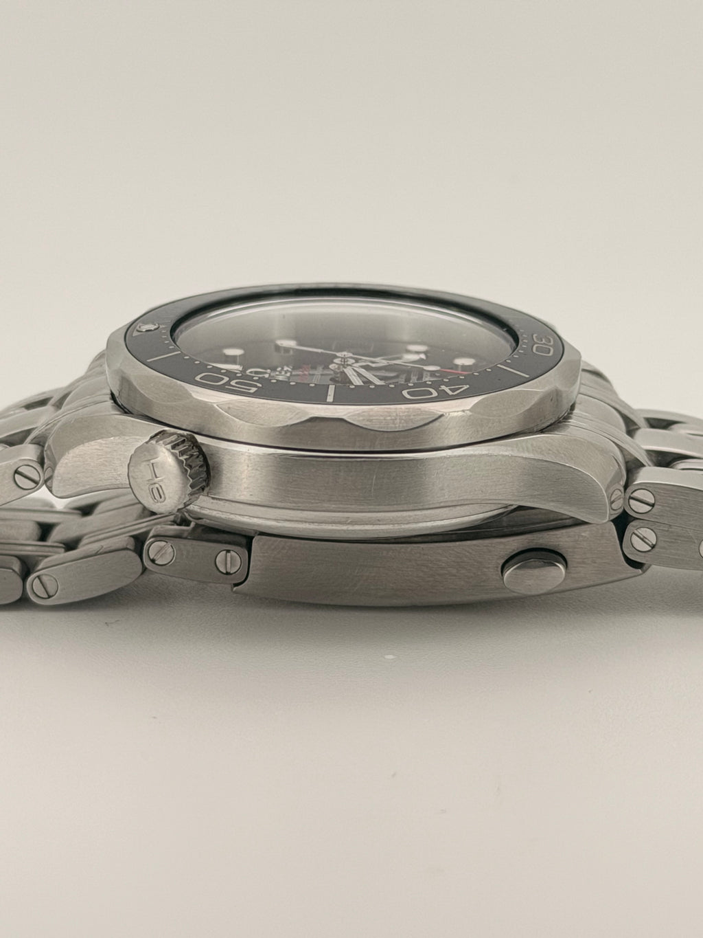Omega Seamaster Diver 300M 36mm Black Dial Automatic 212.30.36.20.01.002 Papers