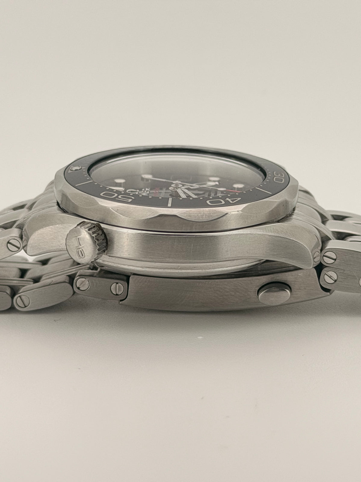 Omega Seamaster Diver 300M 36mm Black Dial Automatic 212.30.36.20.01.002 Papers